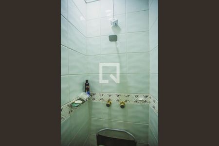 Casa à venda com 450m², 4 quartos e 4 vagasBanheiro Suíte - Chuveiro