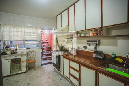 Casa à venda com 450m², 4 quartos e 4 vagasCozinha