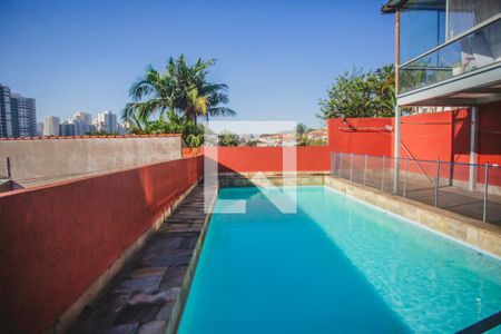 Casa à venda com 450m², 4 quartos e 4 vagasVista