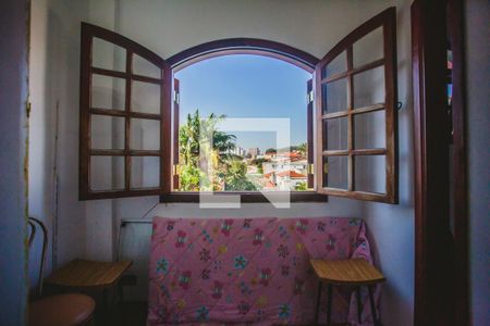 Casa à venda com 450m², 4 quartos e 4 vagasSuíte 2