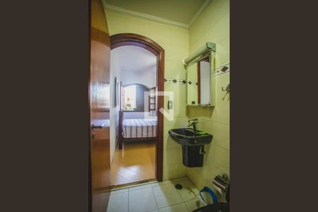 Casa à venda com 450m², 4 quartos e 4 vagasBanheiro Suíte