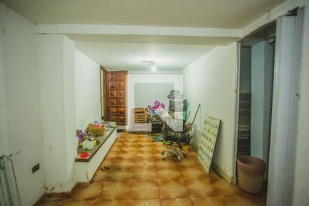 Casa à venda com 450m², 4 quartos e 4 vagasQuarto de Serviço