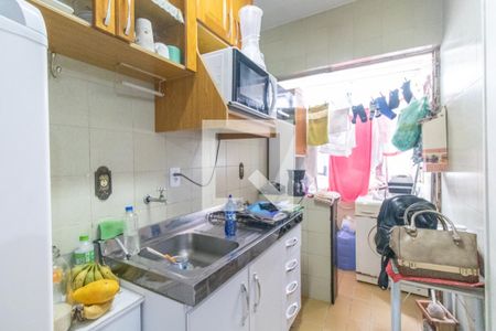 Apartamento à venda com 56m², 1 quarto e sem vagaCozinha e Área de Serviço