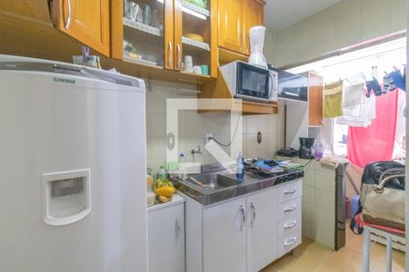 Apartamento à venda com 56m², 1 quarto e sem vagaCozinha e Área de Serviço
