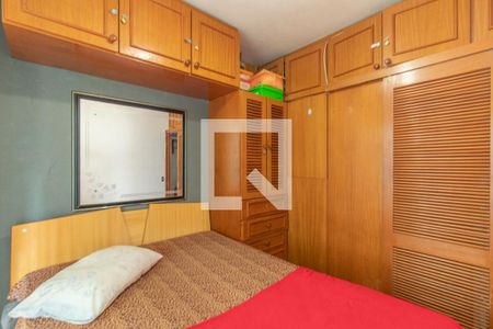 Quarto de apartamento à venda com 1 quarto, 56m² em Menino Deus, Porto Alegre