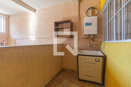 Casa para alugar com 100m², 2 quartos e 2 vagasÁrea de serviço