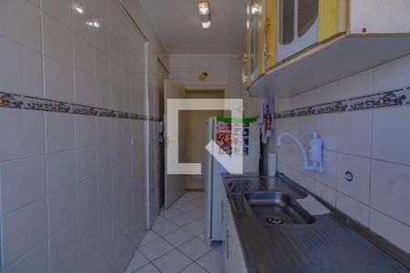 Apartamento para alugar com 100m², 2 quartos e 1 vaga Apartamento para alugar com 100m², 2 quartos e 1 vagaCozinha