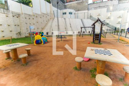 Apartamento para alugar com 42m², 2 quartos e sem vagaPlayground