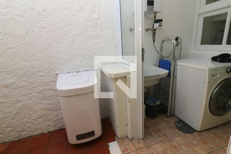 Casa de condomínio à venda com 87m², 2 quartos e 1 vagaÁrea de Serviço