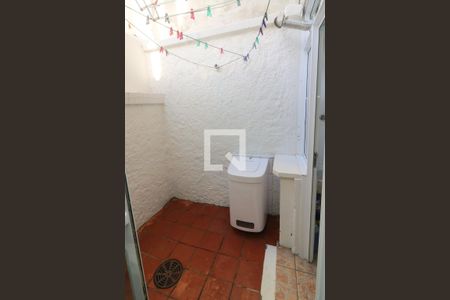 Casa de condomínio à venda com 87m², 2 quartos e 1 vagaÁrea de Serviço