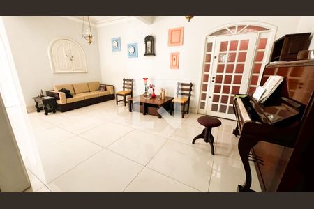 Sala de casa à venda com 5 quartos, 337m² em Colégio Batista, Belo Horizonte