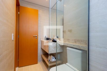 Apartamento à venda com 94m², 2 quartos e 2 vagas Apartamento à venda com 94m², 2 quartos e 2 vagasBanheiro - Social