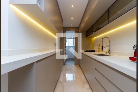 Apartamento à venda com 94m², 2 quartos e 2 vagas Apartamento à venda com 94m², 2 quartos e 2 vagasCozinha
