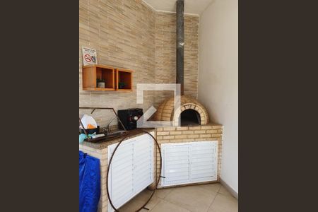 Apartamento para alugar com 50m², 2 quartos e 1 vaga Apartamento para alugar com 50m², 2 quartos e 1 vagaÁrea comum - Churrasqueira