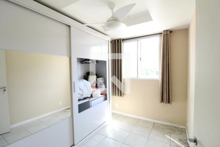 Quarto 1 de apartamento para alugar com 2 quartos, 50m² em Jacarepaguá, Rio de Janeiro
