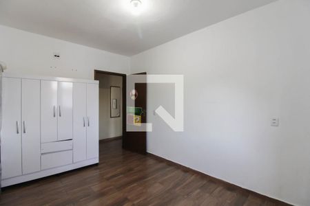 Casa à venda com 300m², 3 quartos e 1 vaga Casa à venda com 300m², 3 quartos e 1 vagaQuarto 3