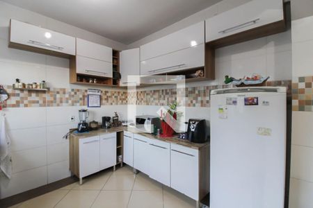 Casa à venda com 300m², 3 quartos e 1 vaga Casa à venda com 300m², 3 quartos e 1 vagaCozinha