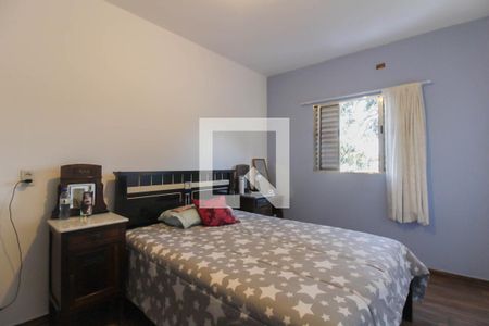 Casa à venda com 300m², 3 quartos e 1 vaga Casa à venda com 300m², 3 quartos e 1 vagaQuarto 2