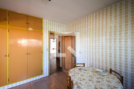 Casa para alugar com 320m², 2 quartos e 4 vagas Casa para alugar com 320m², 2 quartos e 4 vagasCozinha