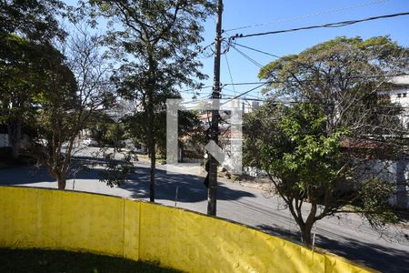 Casa para alugar com 320m², 2 quartos e 4 vagas Casa para alugar com 320m², 2 quartos e 4 vagasVista do quarto 2