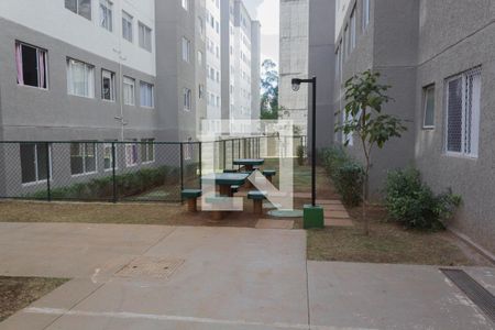 Apartamento à venda com 45m², 2 quartos e sem vagaÁrea comum