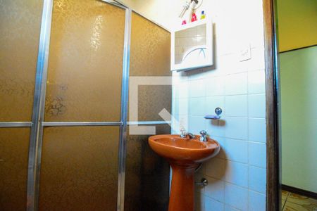 Casa à venda com 300m², 3 quartos e 5 vagas Casa à venda com 300m², 3 quartos e 5 vagasBanheiro