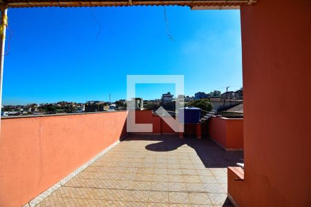 Casa à venda com 300m², 3 quartos e 5 vagas Casa à venda com 300m², 3 quartos e 5 vagasÁrea comum