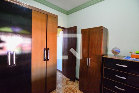 Casa à venda com 300m², 3 quartos e 5 vagas Casa à venda com 300m², 3 quartos e 5 vagasQuarto 3