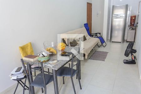 Sala de apartamento para alugar com 2 quartos, 72m² em Ingleses, Florianópolis