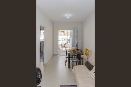 Sala de apartamento para alugar com 2 quartos, 72m² em Ingleses, Florianópolis