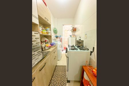 Apartamento para alugar com 72m², 2 quartos e 1 vagaDetalhe da cozinha