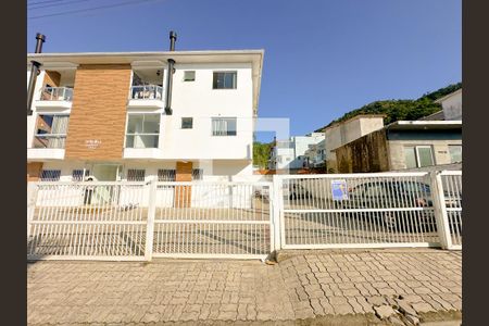 Apartamento para alugar com 72m², 2 quartos e 1 vagaFachada