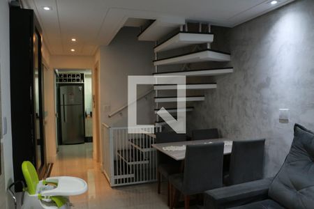 Sala  de casa de condomínio à venda com 3 quartos, 110m² em Vila Carrao, São Paulo