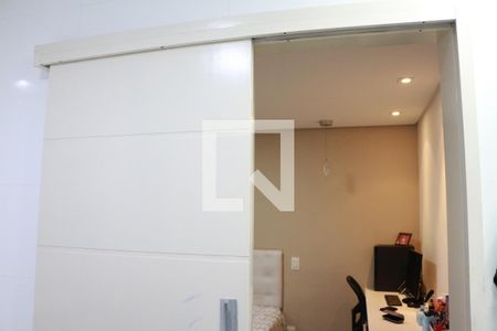 Casa de condomínio à venda com 110m², 3 quartos e 2 vagasBanheiro da Suíte 2