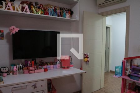 Quarto 1 de casa de condomínio à venda com 3 quartos, 110m² em Vila Carrao, São Paulo