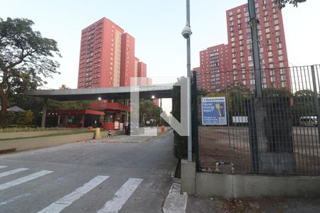 Apartamento para alugar com 98m², 3 quartos e 1 vagaFachada do condomínio. 