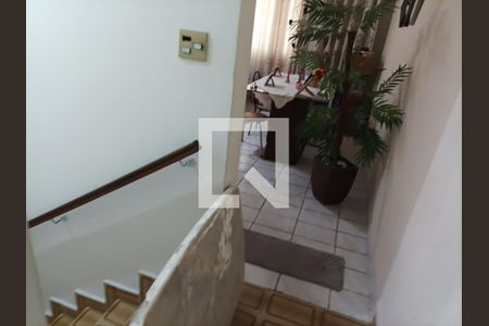 Casa para alugar com 336m², 2 quartos e 1 vagaCorredor