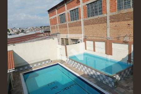 Casa para alugar com 336m², 2 quartos e 1 vagaÁrea comum - Piscina