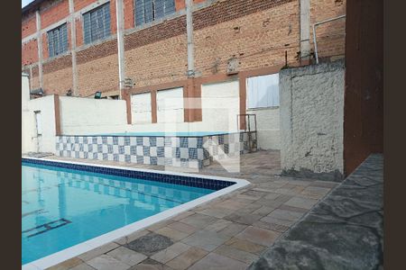 Casa para alugar com 336m², 2 quartos e 1 vagaÁrea comum - Piscina
