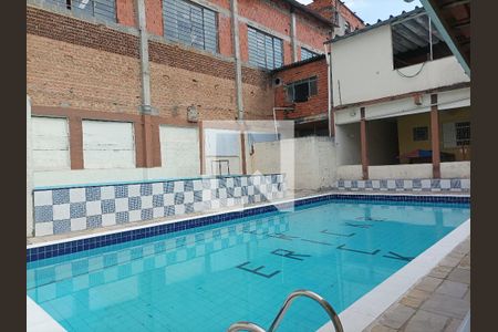 Casa para alugar com 336m², 2 quartos e 1 vagaÁrea comum - Piscina