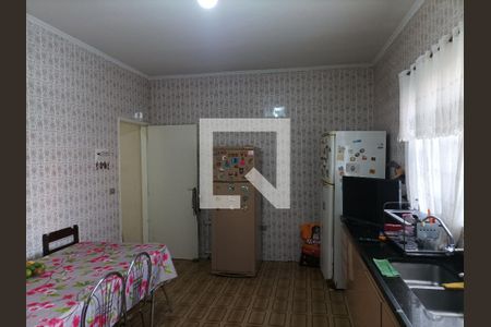 Casa para alugar com 336m², 2 quartos e 1 vagaCozinha