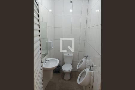 Casa para alugar com 336m², 2 quartos e 1 vagaBanheiro 04