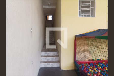 Casa para alugar com 336m², 2 quartos e 1 vagaÁrea comum - Playground