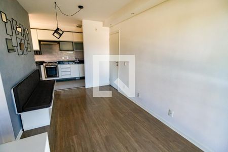 Sala de apartamento para alugar com 2 quartos, 50m² em Vila Prel, São Paulo