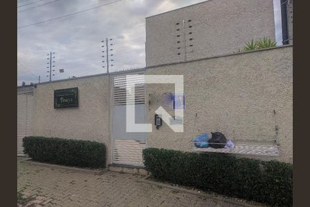 Casa à venda com 46m², 2 quartos e 2 vagas Casa à venda com 46m², 2 quartos e 2 vagasFachada