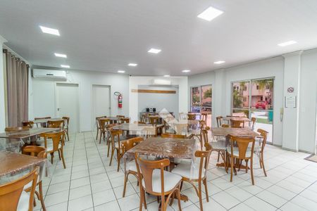 Apartamento à venda com 47m², 2 quartos e 1 vaga Apartamento à venda com 47m², 2 quartos e 1 vagaÁrea comum - Salão de festas