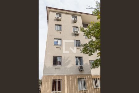 Apartamento à venda com 47m², 2 quartos e 1 vaga Apartamento à venda com 47m², 2 quartos e 1 vagaFachada