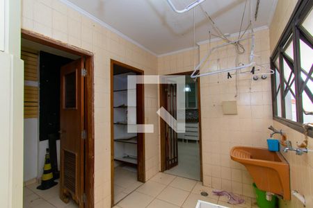 Apartamento para alugar com 185m², 4 quartos e 3 vagas Apartamento para alugar com 185m², 4 quartos e 3 vagasÁrea de Serviço