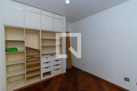 Apartamento para alugar com 185m², 4 quartos e 3 vagas Apartamento para alugar com 185m², 4 quartos e 3 vagasCloset da suíte master