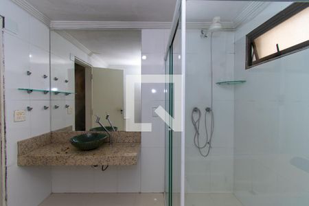 Apartamento para alugar com 185m², 4 quartos e 3 vagas Apartamento para alugar com 185m², 4 quartos e 3 vagasBanheiro da Suíte Master